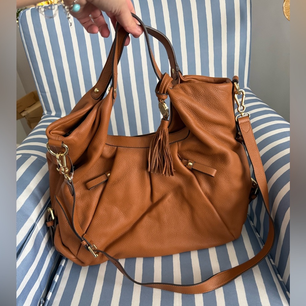 Brand New Vince Camuto hobo shoulder bag in camel-colored leather